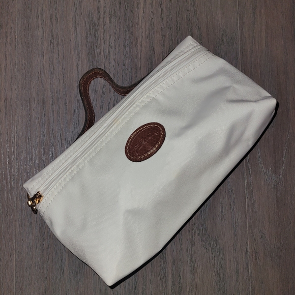 Longchamp Le Pliage White Cosmetic Makeup Bag with Brown Accents - Picture 2 of 6